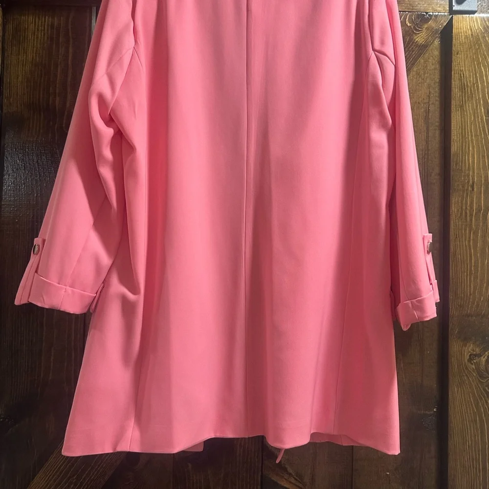 HYFVE Vibrant Pink Blazer - Picture 2 of 3